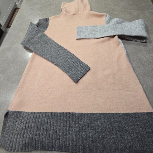 POINT ZERO Women's Color Block Turtleneck Long Sleeves Sweater - Grey/Pink P/S - Picture 2 of 13